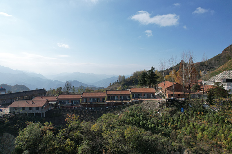 15、湖北鄖陽云蓋寺綠松石國家礦山公園-(2).jpg